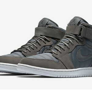 Air jordan 1 high strap padded pack